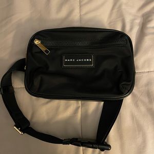 Marc Jacobs Zip Belt Bag